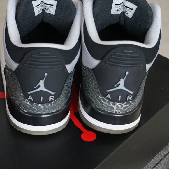 Jordan Retro 3 - Picture 3 of 3